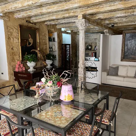 Gæstehus Atrium Experience 4*